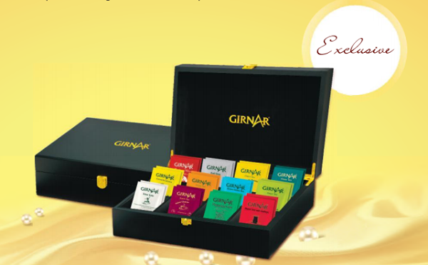 Girnar - Luxury Collection Chest - 12 Slot